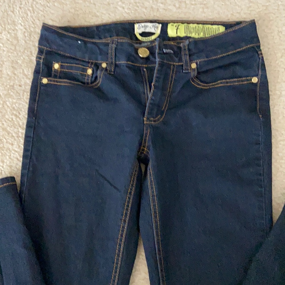 Skinny jeans